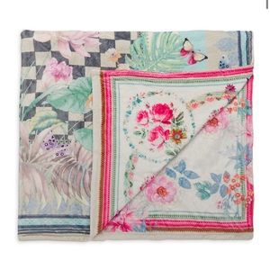 NWT Johnny Was Blue Springs Cozy Blanket black white